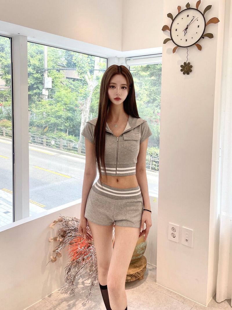 1512. Track Pocket Shorts (2 colors)