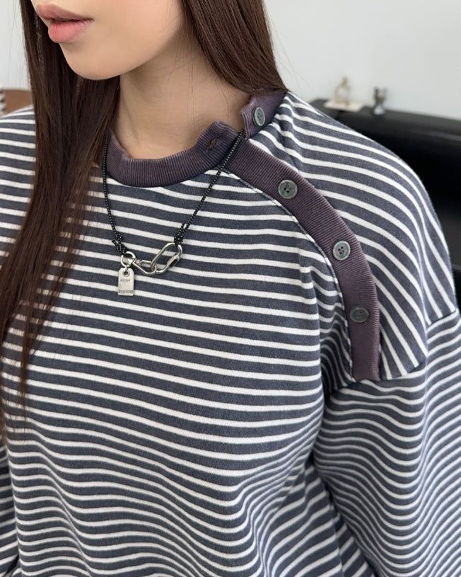 Cardil Button Stripe Sweatshirt