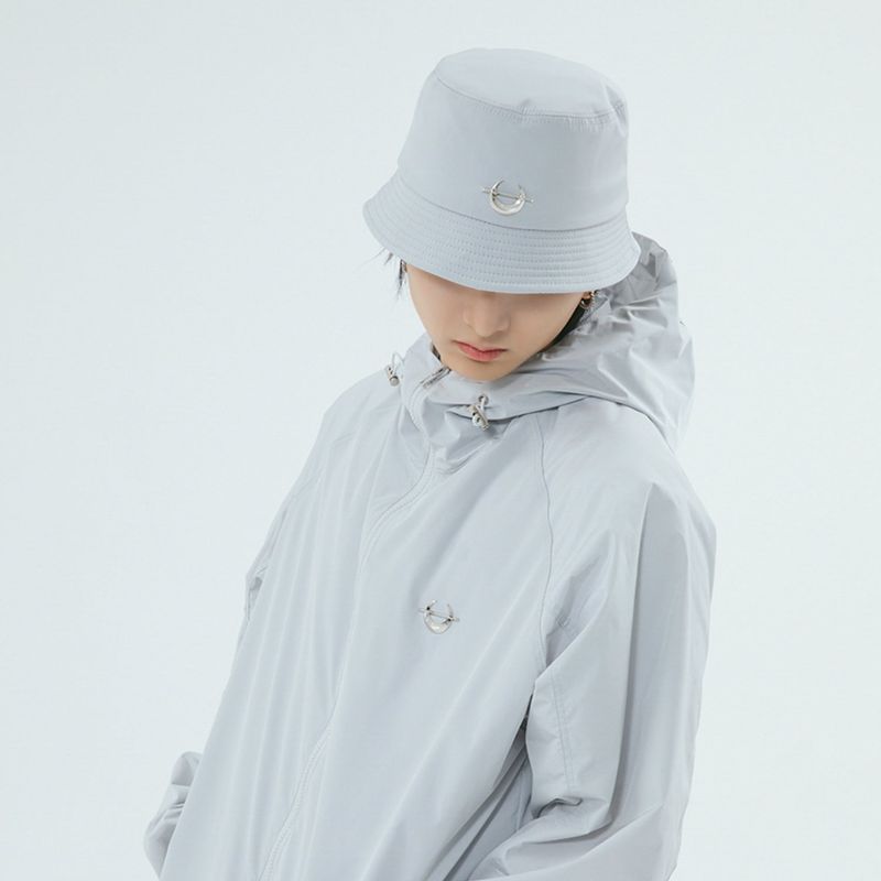 Chrome Bucket Hat Light Gray