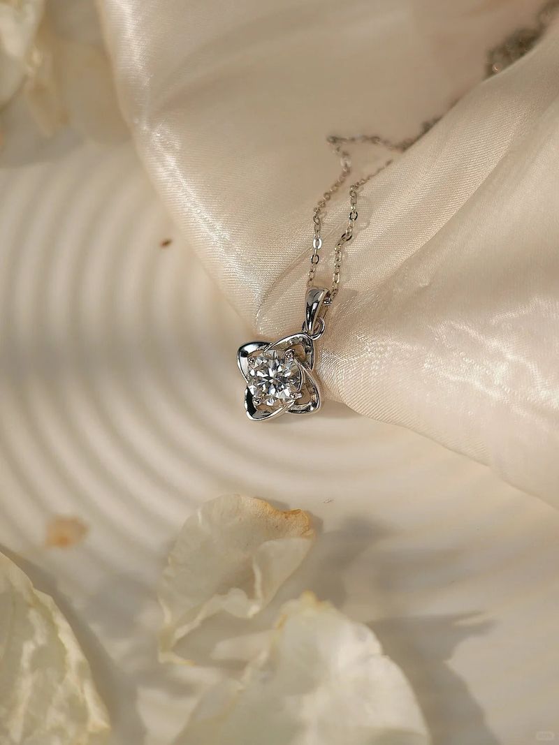 CANDICE(キャンディス)の「Four-leaf clover necklace(Accessories)」