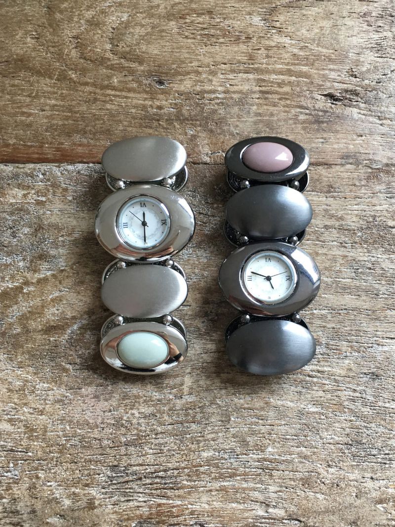 Vintage watch 002.