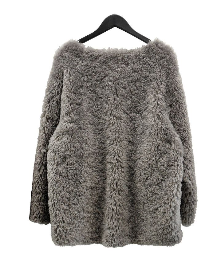 Blanket Pocket V-Neck Fur Cardigan
