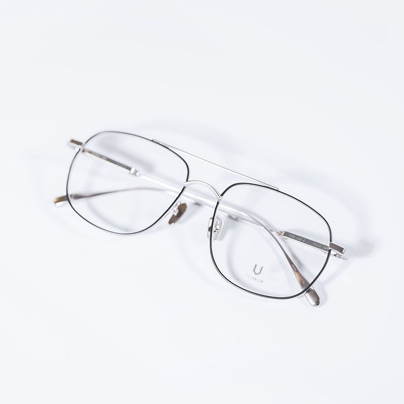 Knouun Square titanium glasses CODE. 102. G Silver