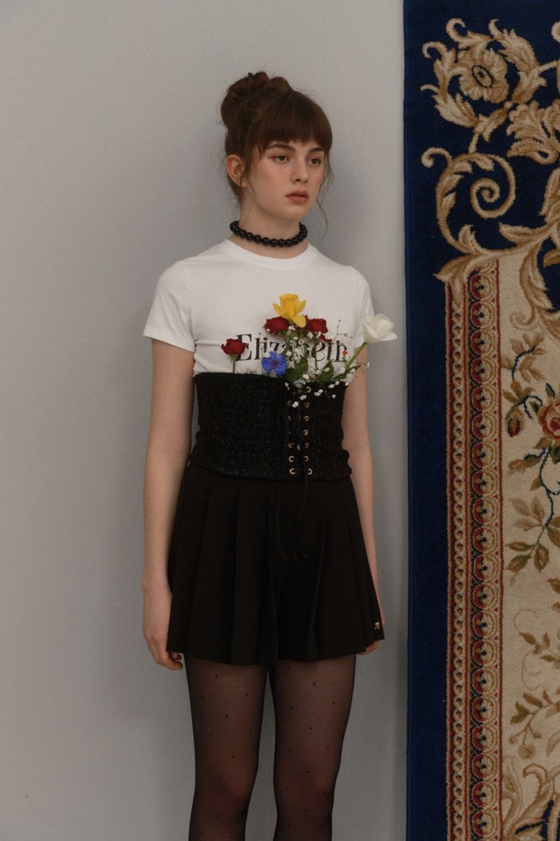 Pleated shorts