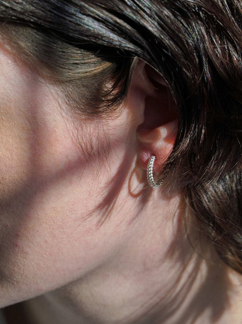 OVERGREY（オーバーグレイ）の「Laurel Earrings 2 - Silver（Accessories）」