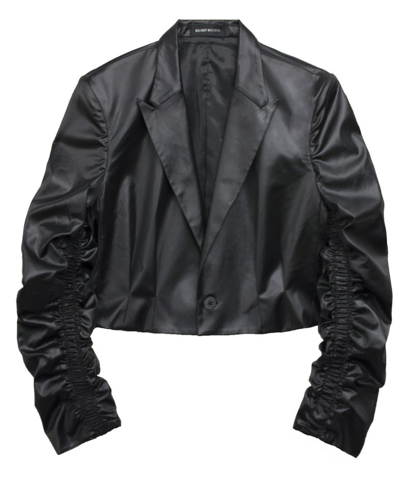 Cropped blazer with sleeve design