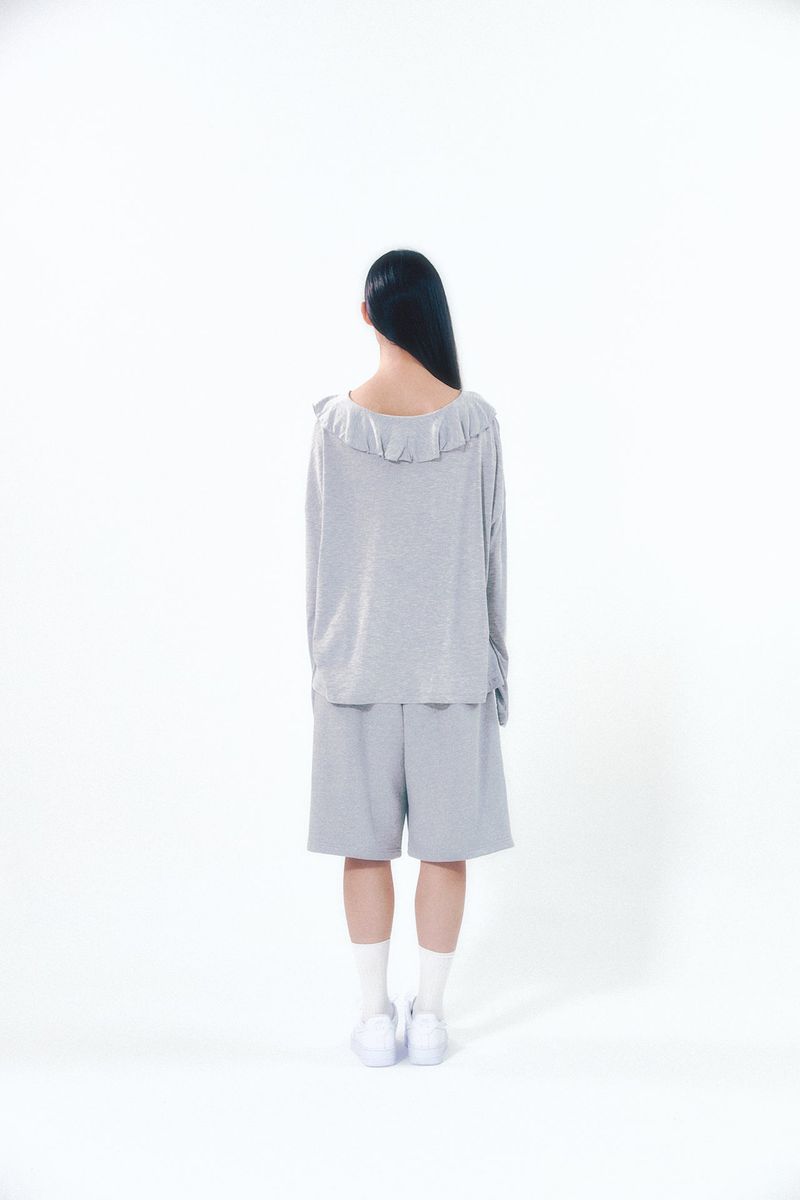 Rose Brooch Frill Long Sleeve Gray