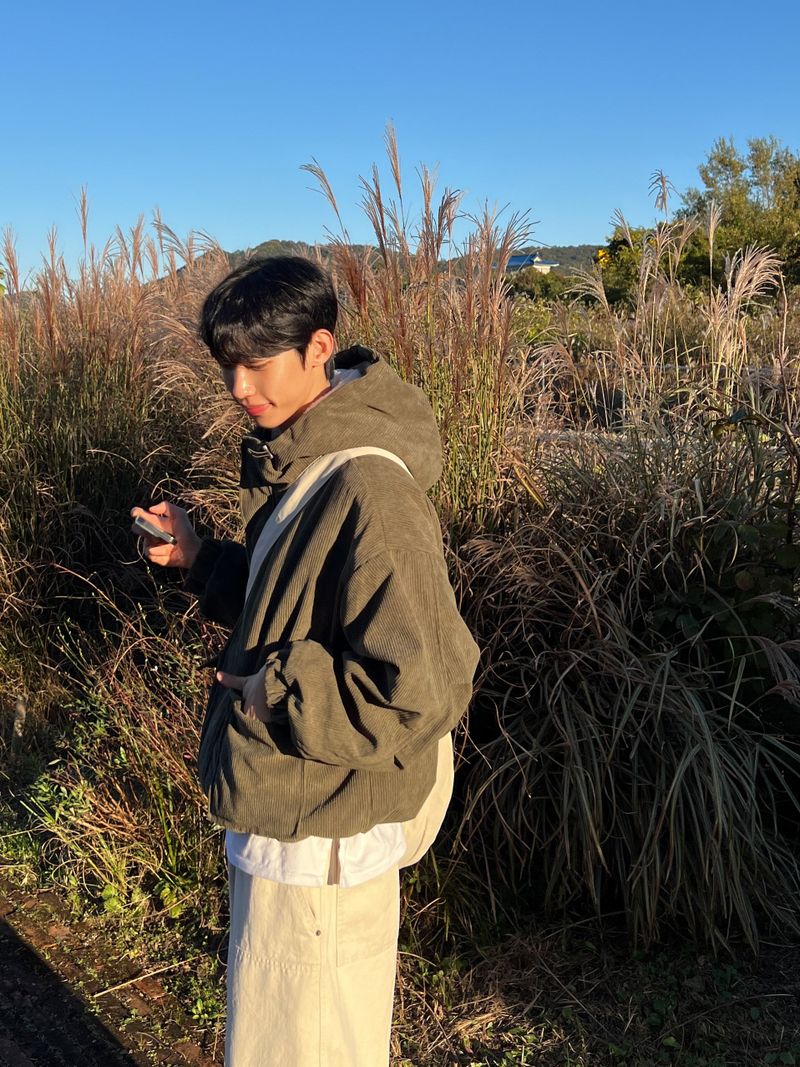 Moss Corduroy Hooded Jacket (3 Colors)