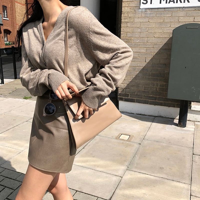 Bullet leather skirt
