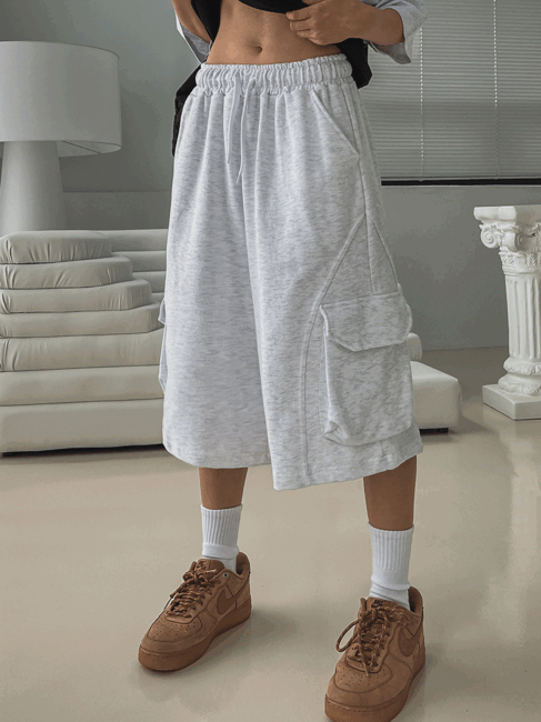 ULAN（ユレン）の「Side Round Pile Bermuda Pants（Pants）」
