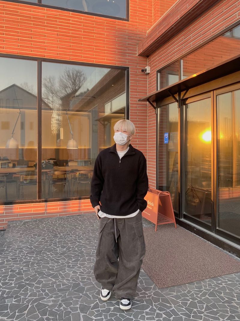 Golden balloon fit cargo pants 2C