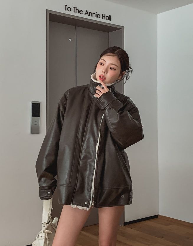 [Mink lining] Catch leather high neck half coat