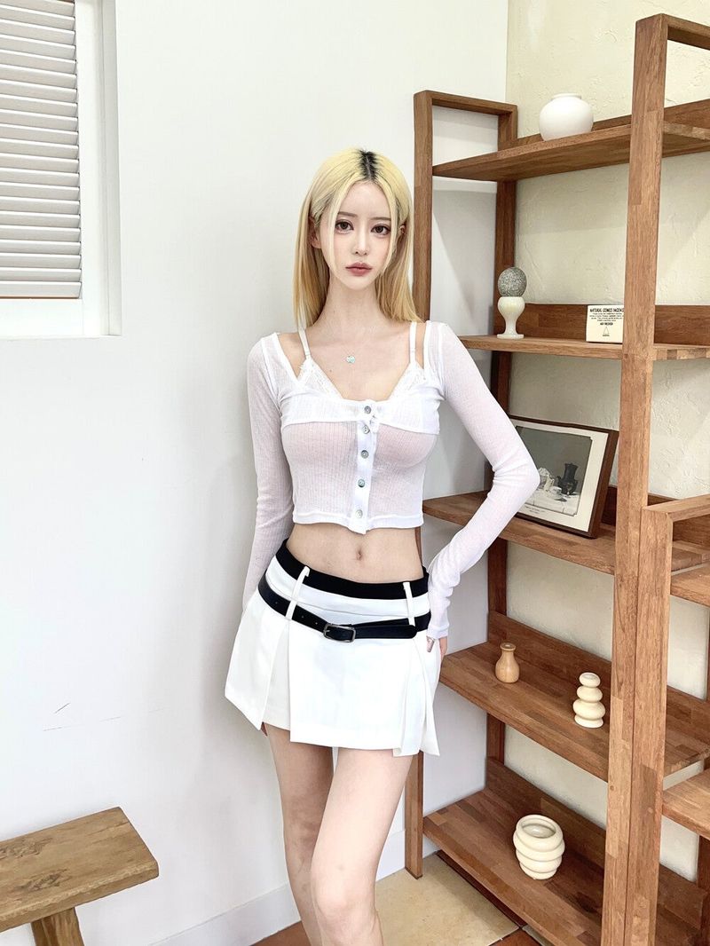 1303. Bralette layered button T (3color)