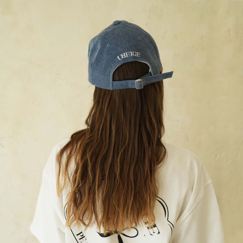 Blue Pigment Ribbon Cap