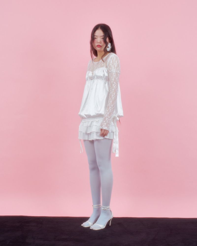 CORSAGE PUFF BLOUSE [IVORY]