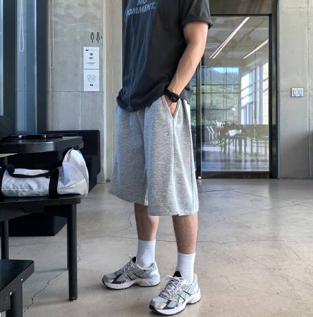Glife Sidetuck Bermuda Banding Shorts