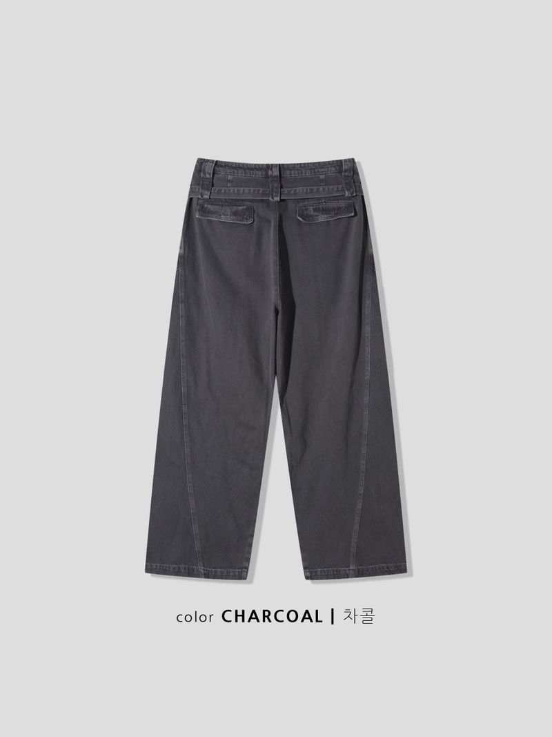 Layer Strap Cargo Pants