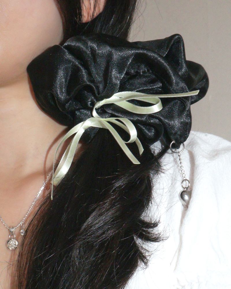 [MADE] ballerina heart ribbon scrunchie (big size)