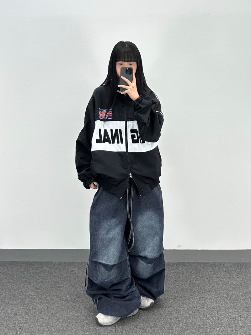 land to-way windbreaker