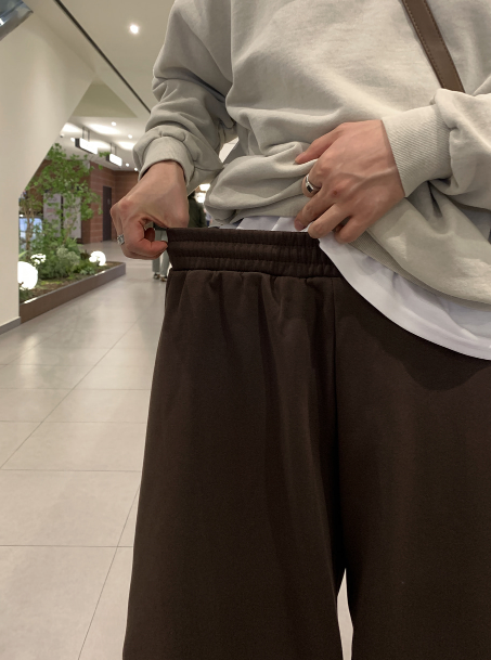 Kuiper Basic Snap Button Bermuda Pants