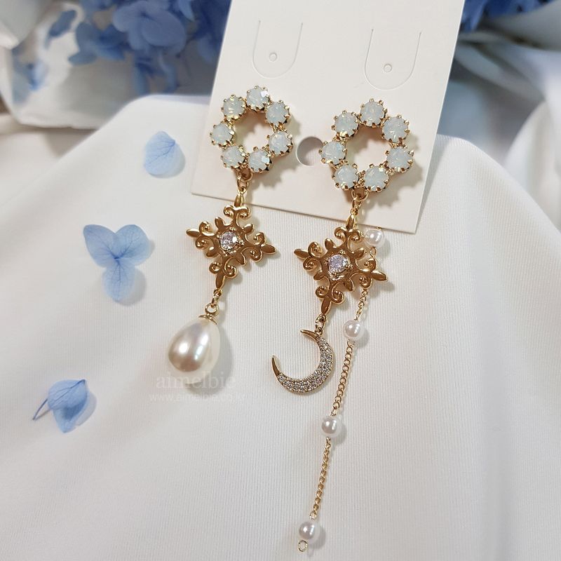 Luna Angel Piercing (Purple Kiss Dosie Piercing)