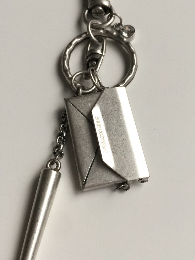 letter keyring