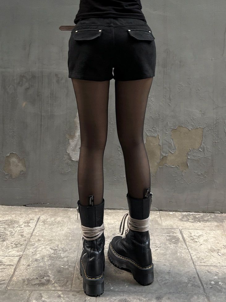 [Belt set] Rivet Suede Shorts