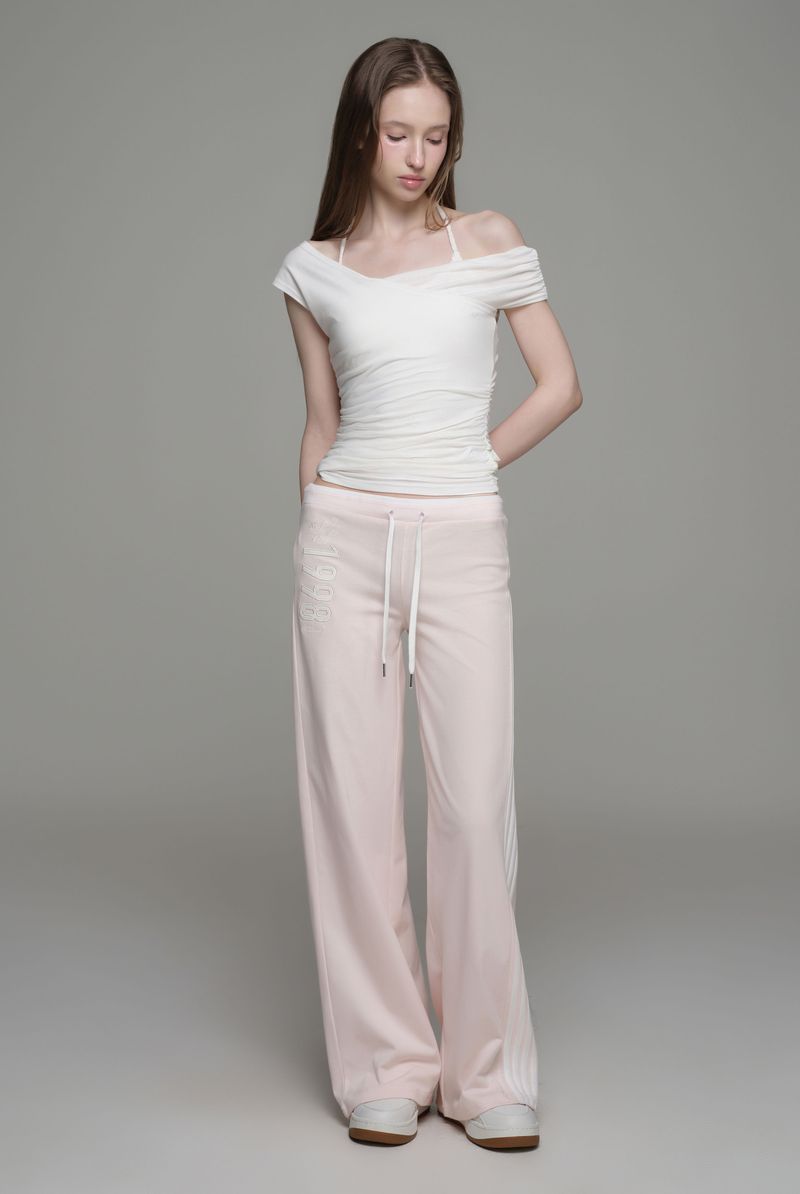 Soft blend layered top, White