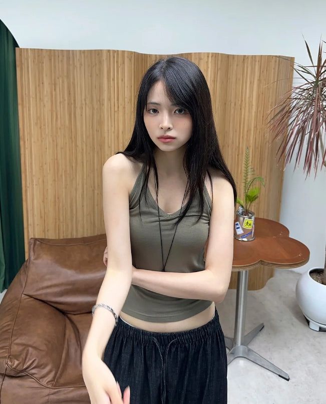 Firen V-neck halter sleeveless top