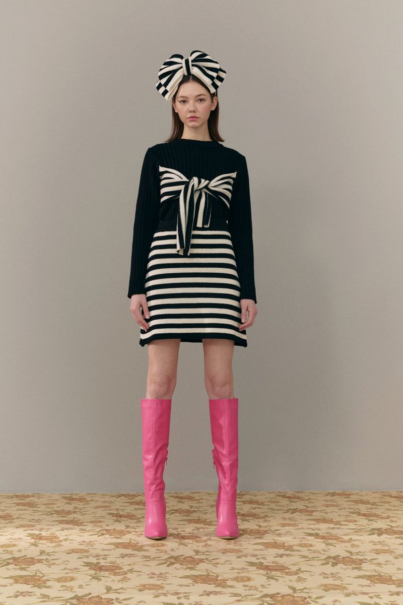 ROMANCHIC(ロマンシック)の「Ribbon tie knit(Tops)」