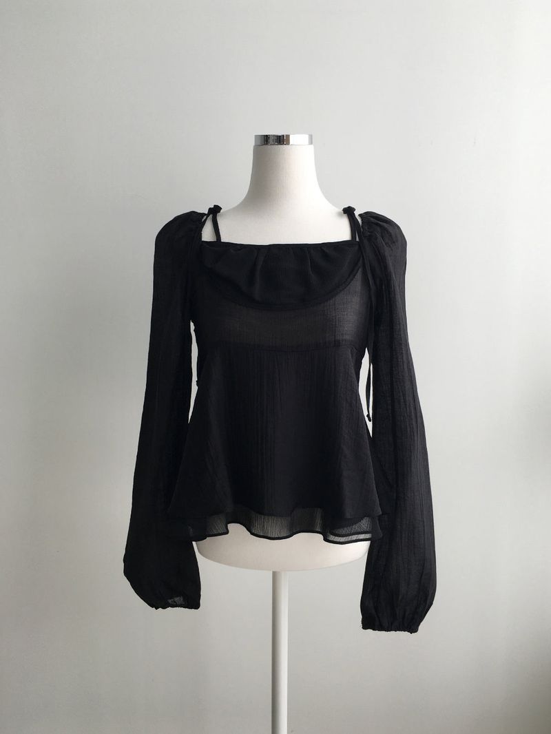 Chowon blouse