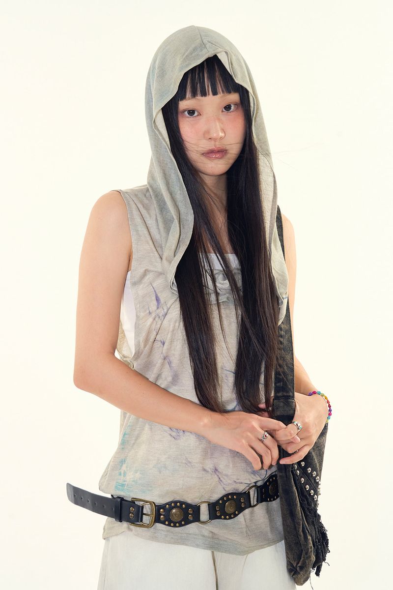 Raucohouse（ラウコハウス）の「Sella hoodie sleeveless（Tops）」