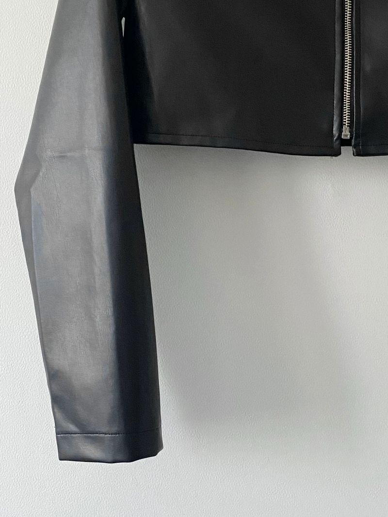 Block crop leather jacket