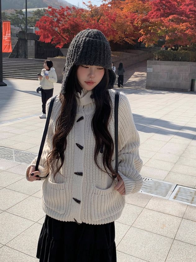 anyonemore（エニーワンモアー）の「Rucker High Neck Duffle Button Knit Cardigan（Tops）」