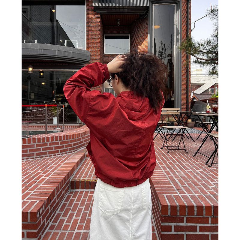 Nozel Windbreaker
