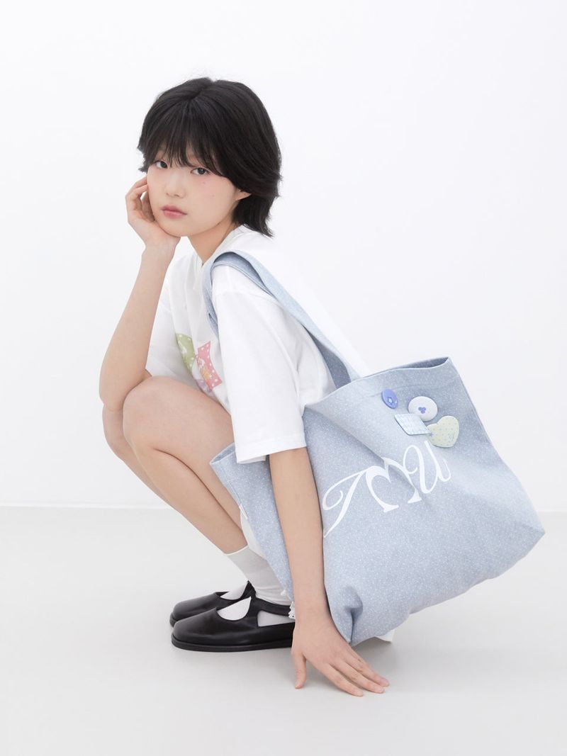 Innermuseum（インナーミュージアム）の「コットンドットプリントエコバッグ(LIGHT BLUE)（バッグ）」
