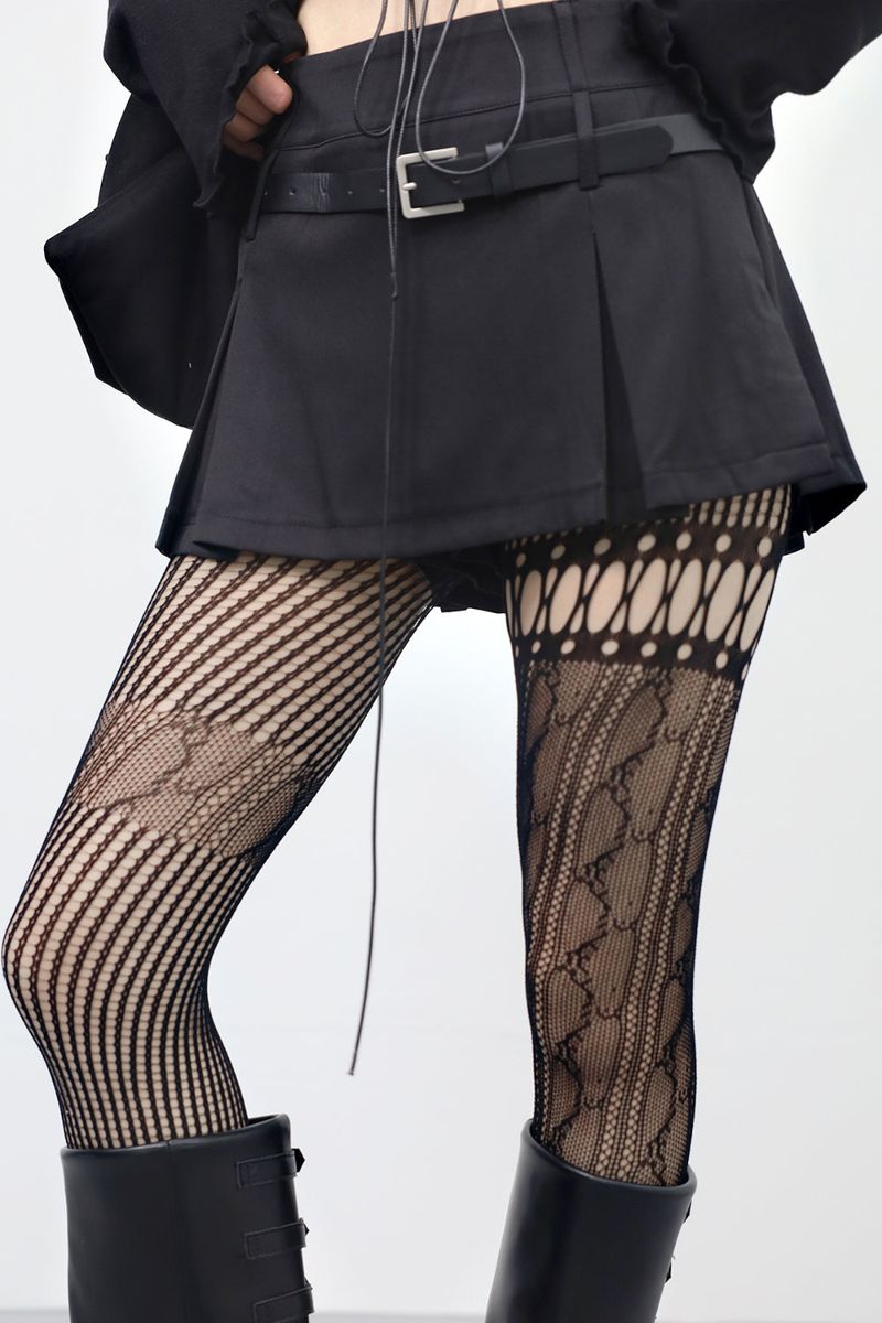 Unaine Garterbelt Uneven Stockings