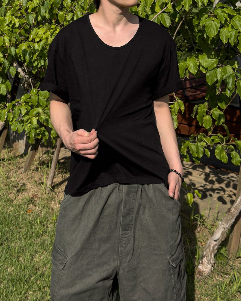 Erne Crop Over U Neck Short Sleeve Tee