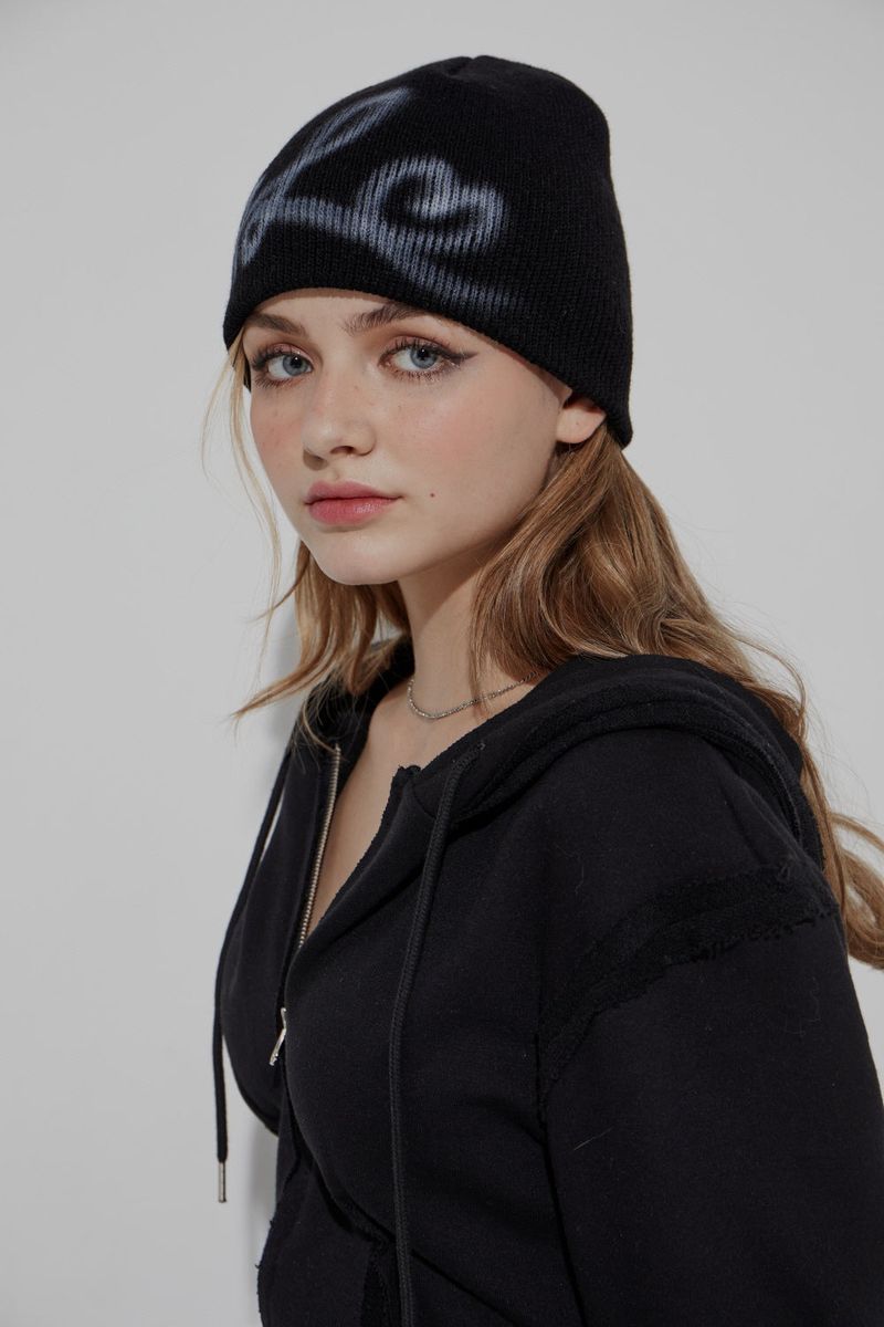 GRAFFITI BEANIE