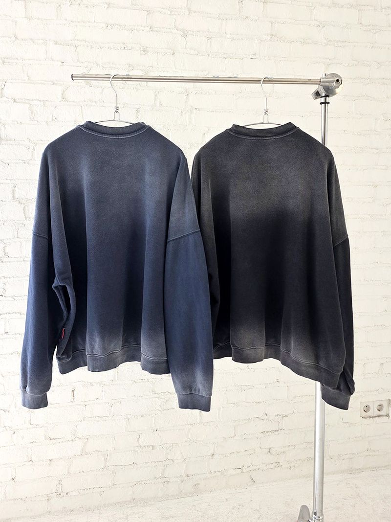 VENTIQUE Castle sweatshirt 2color