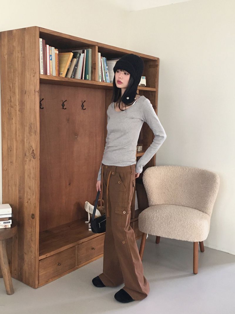 Kita y2k low rise cargo bootcut pants