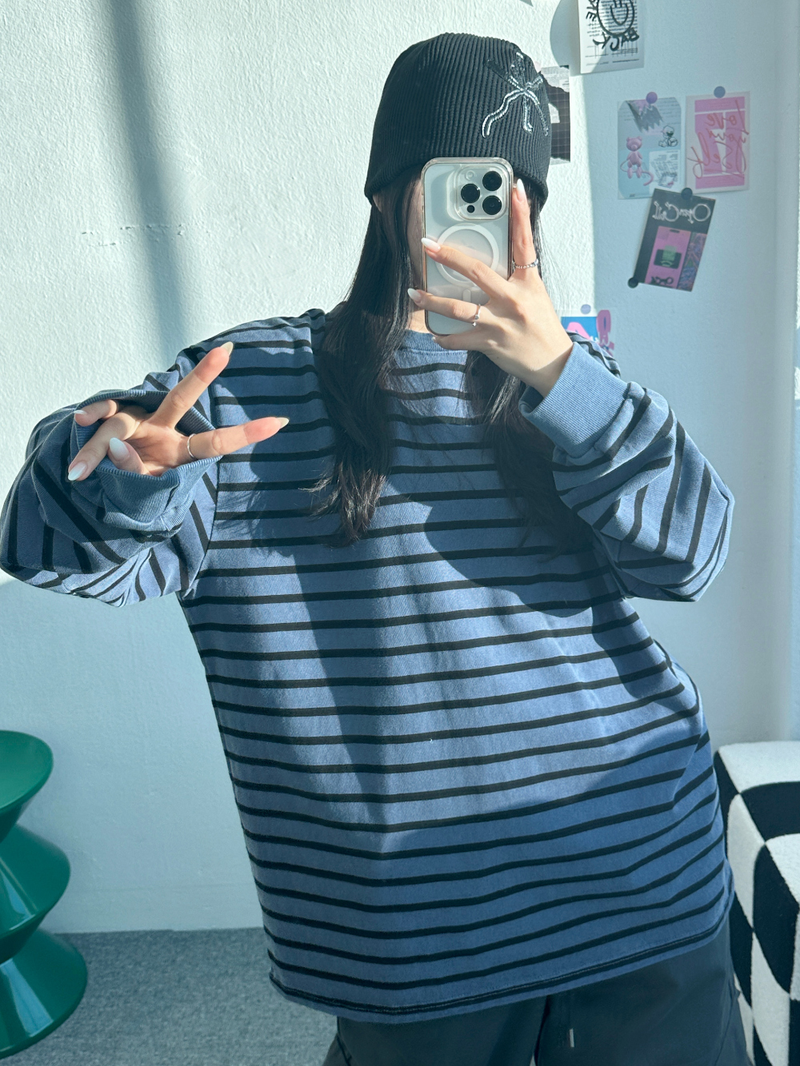 OVERFIT STRIPED ROUND BOX T🩶🖤🩷💙 - 4 COLORS