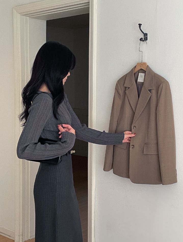 Donnell Tailored Collar Standard Jacket