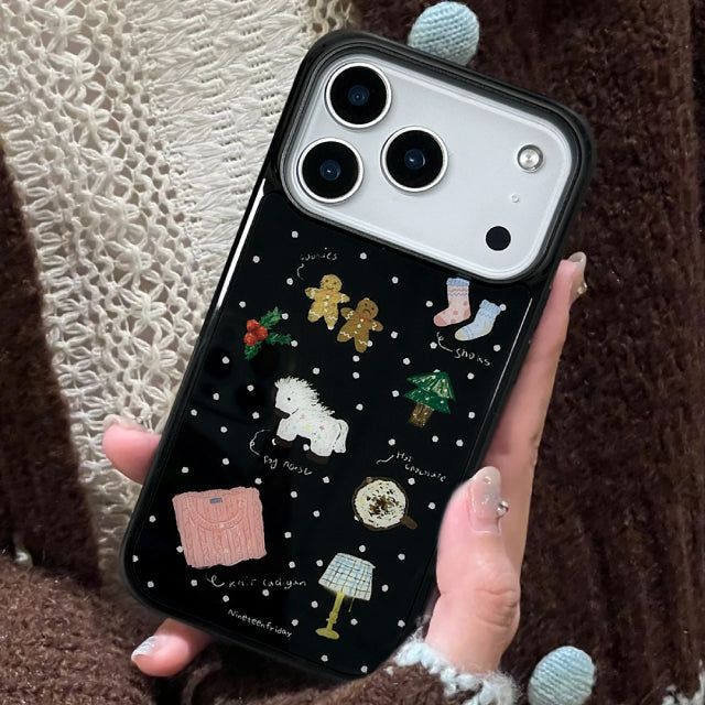 Nineteenfriday（ナインティーンフライデー）の「ウィンター ホーム コラージュ ブラック マグセーフiPhone ケース（スマホグッズ/小物）」