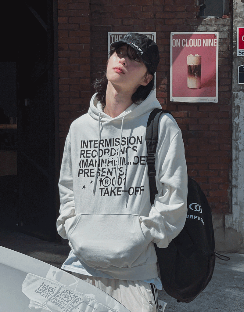 2PLAN（ツープラン）の「レコーディングスターフード (3 color)（Tops）」