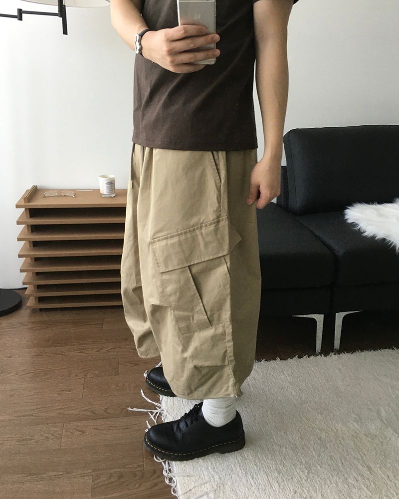 Solid Cargo Bermuda Pants