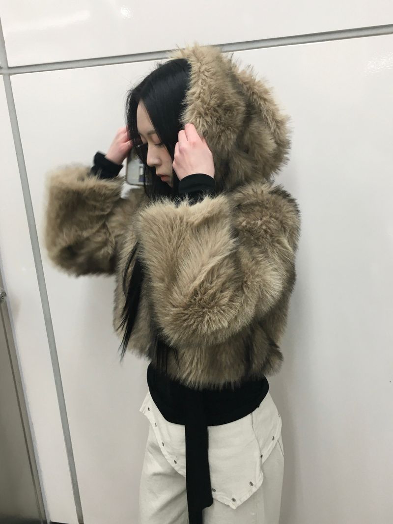 Mua Crop Fur Jacket (1c)