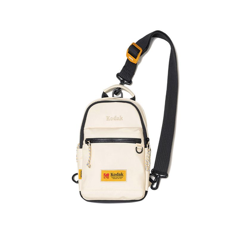 ESSENTIAL MEDIUM SLING BAG【GREEN】