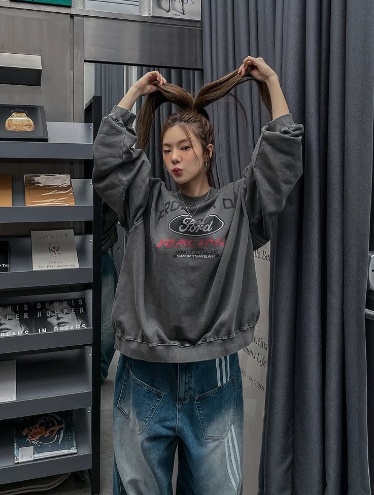 Ford washing oversized printed sweatshirt