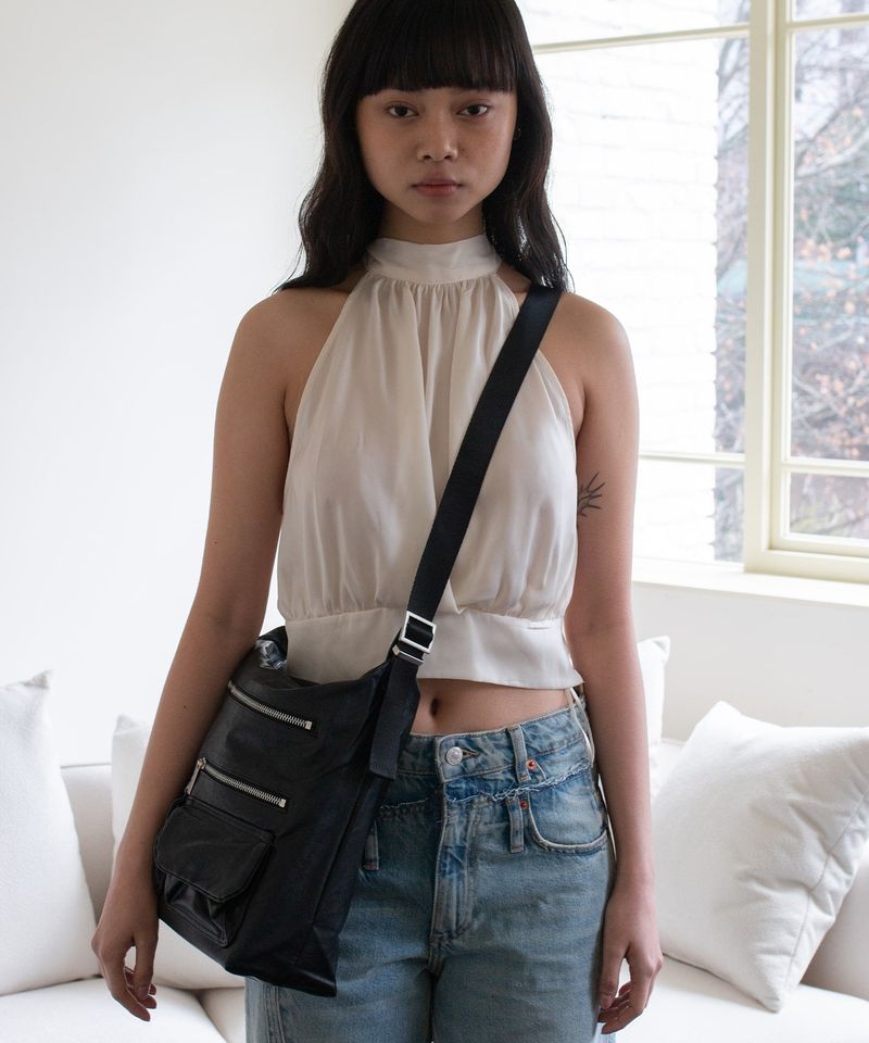 Pebble Hobo Bag - Black